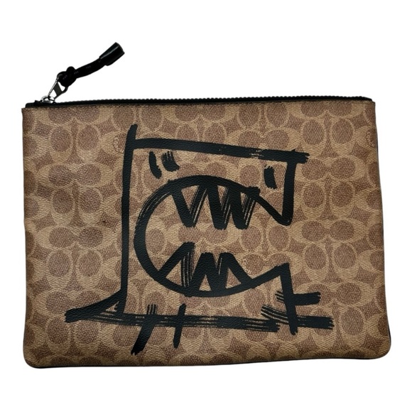 Coach Pouch 30 In Signature Canvas With Rexy By Guang Yu - Picture 1 of 5